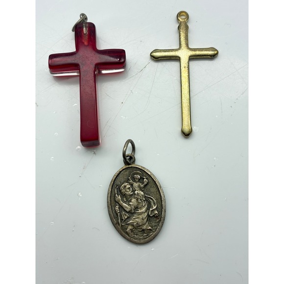 Unbranded Jewelry - Vintage Religious Pendant Lot Red Resin and Gold Tone Cross St Christopher